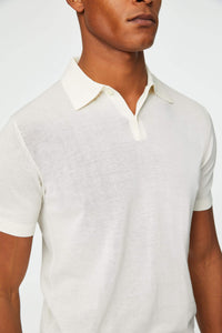 Short-sleeve knit polo in milky white white
