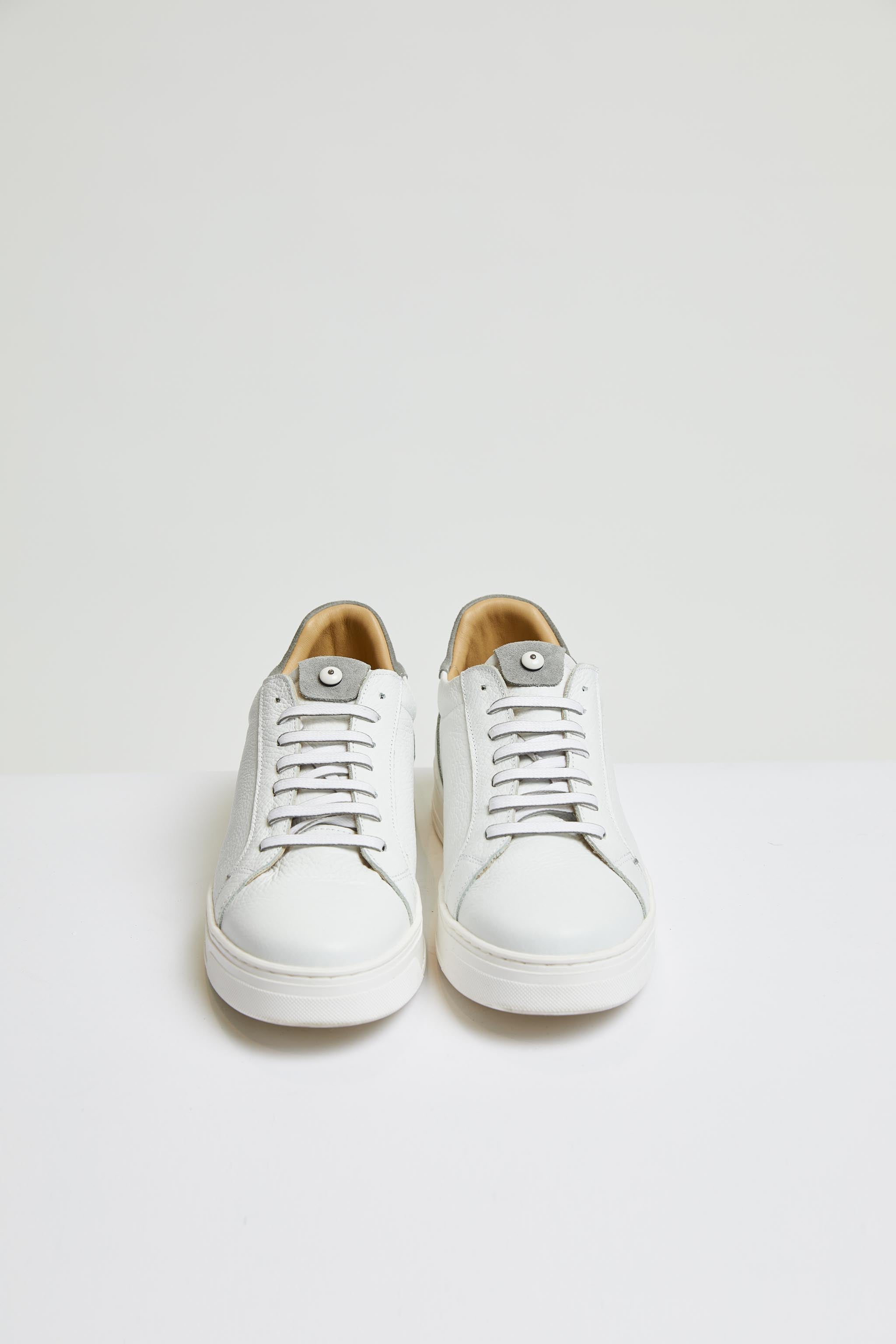 retro-styled tennis shoe in gray