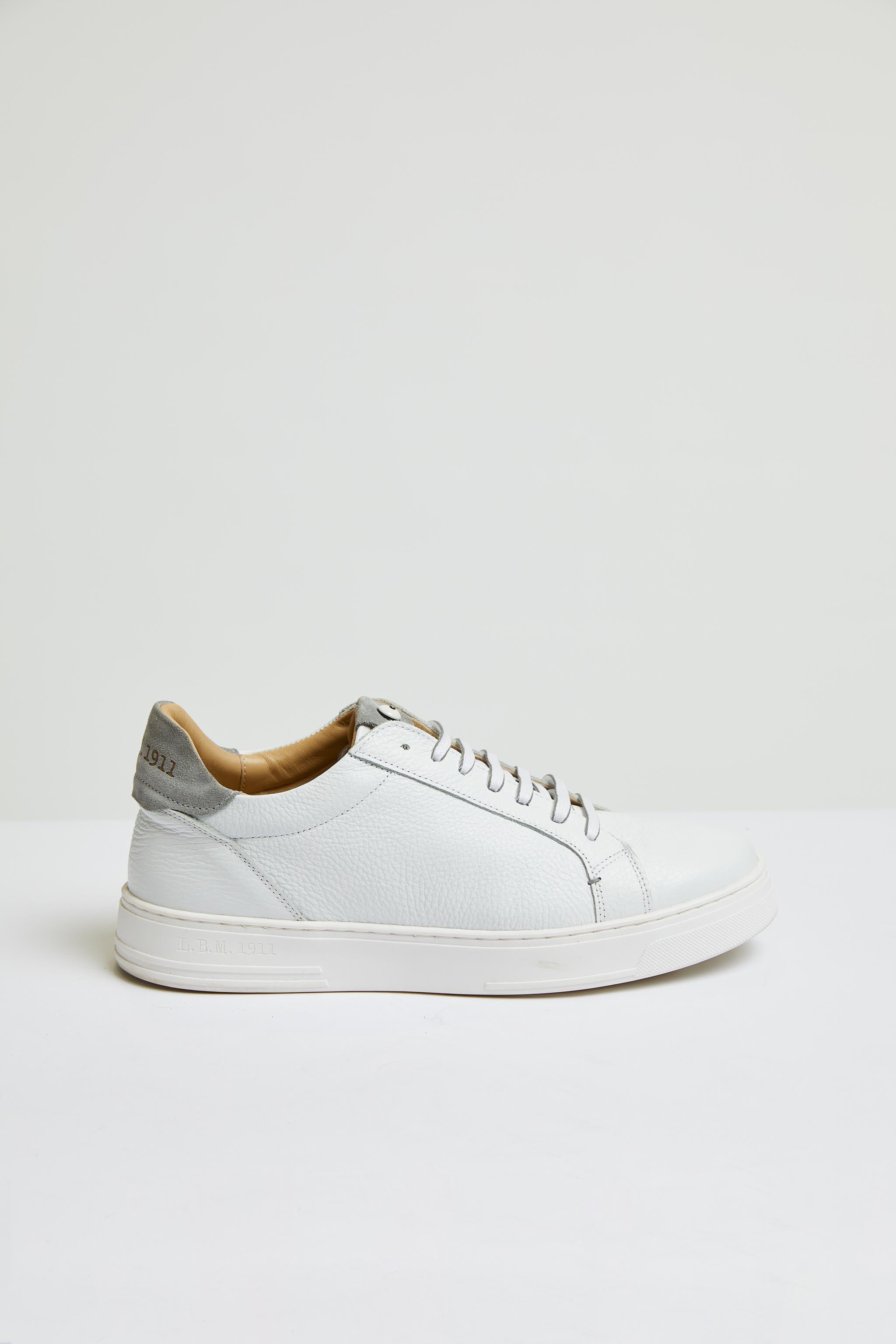 retro-styled tennis shoe in gray
