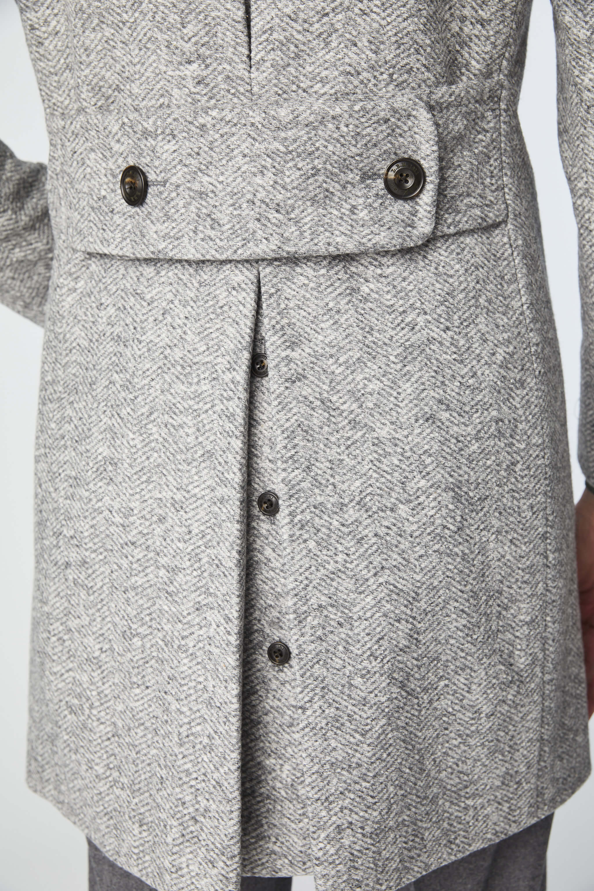 Chesterfield coat in gray jersey