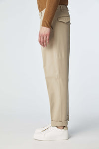 Garment-dyed miles pants in beige beige