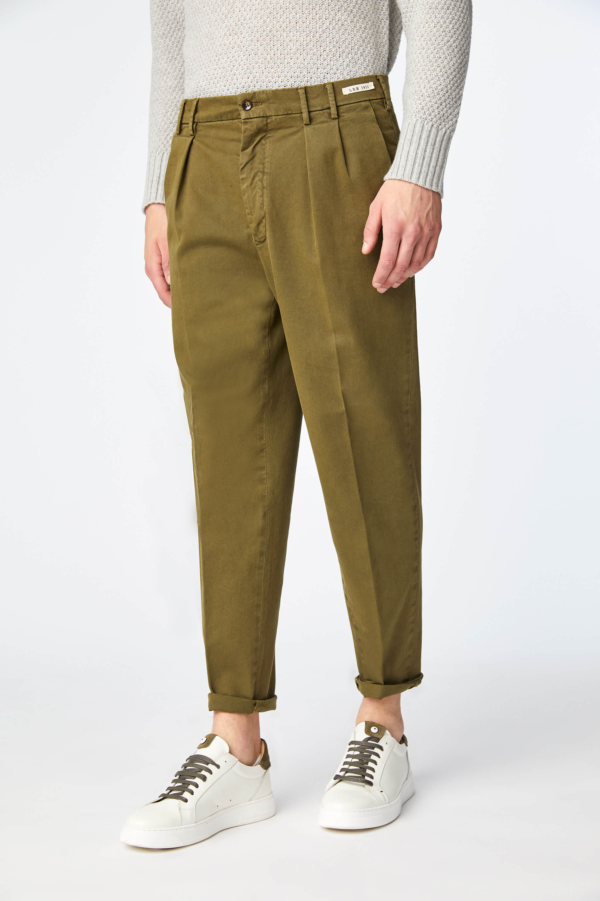 Garment-dyed MICHAEL pants in green