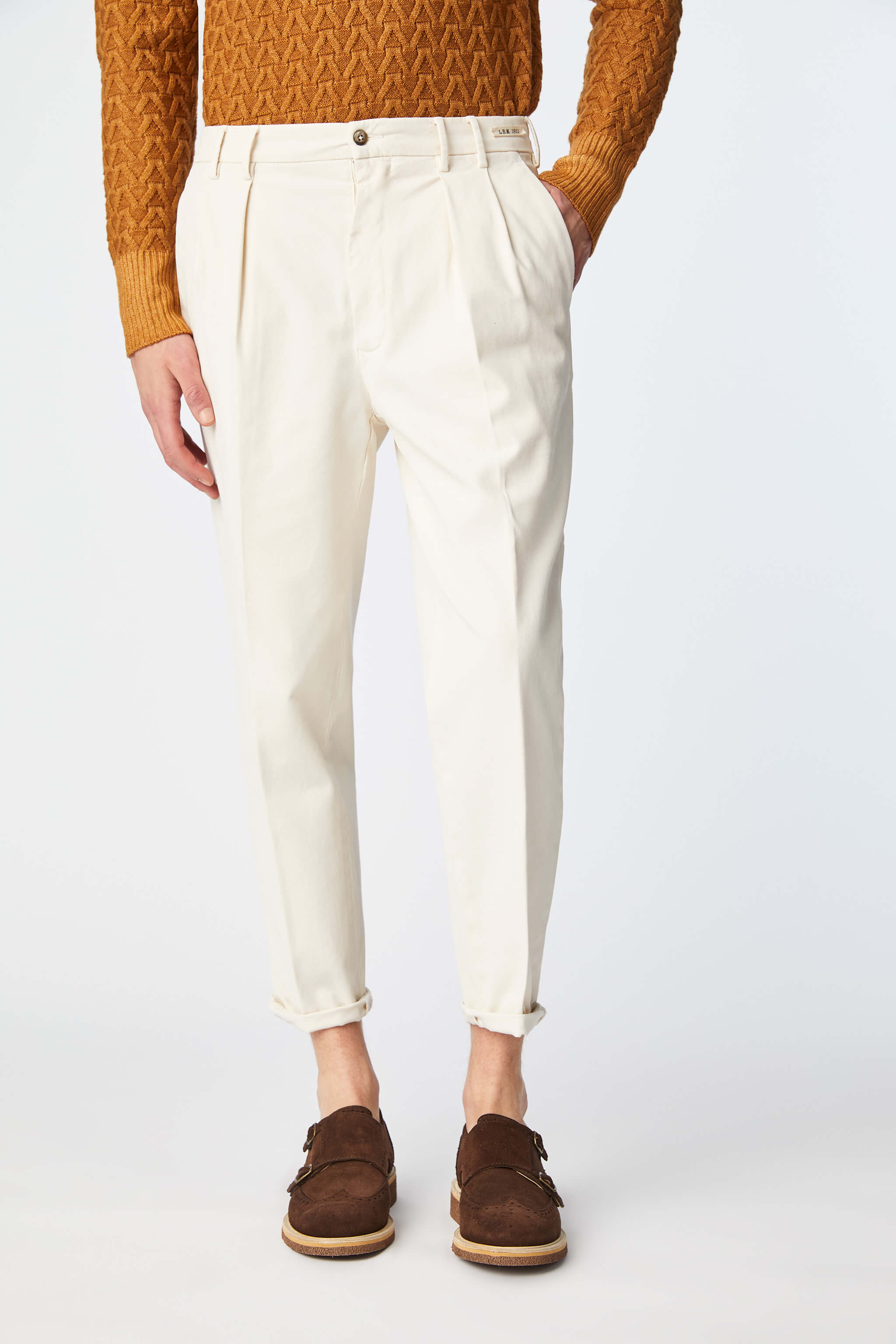 Garment-dyed CHARLIE pants in white