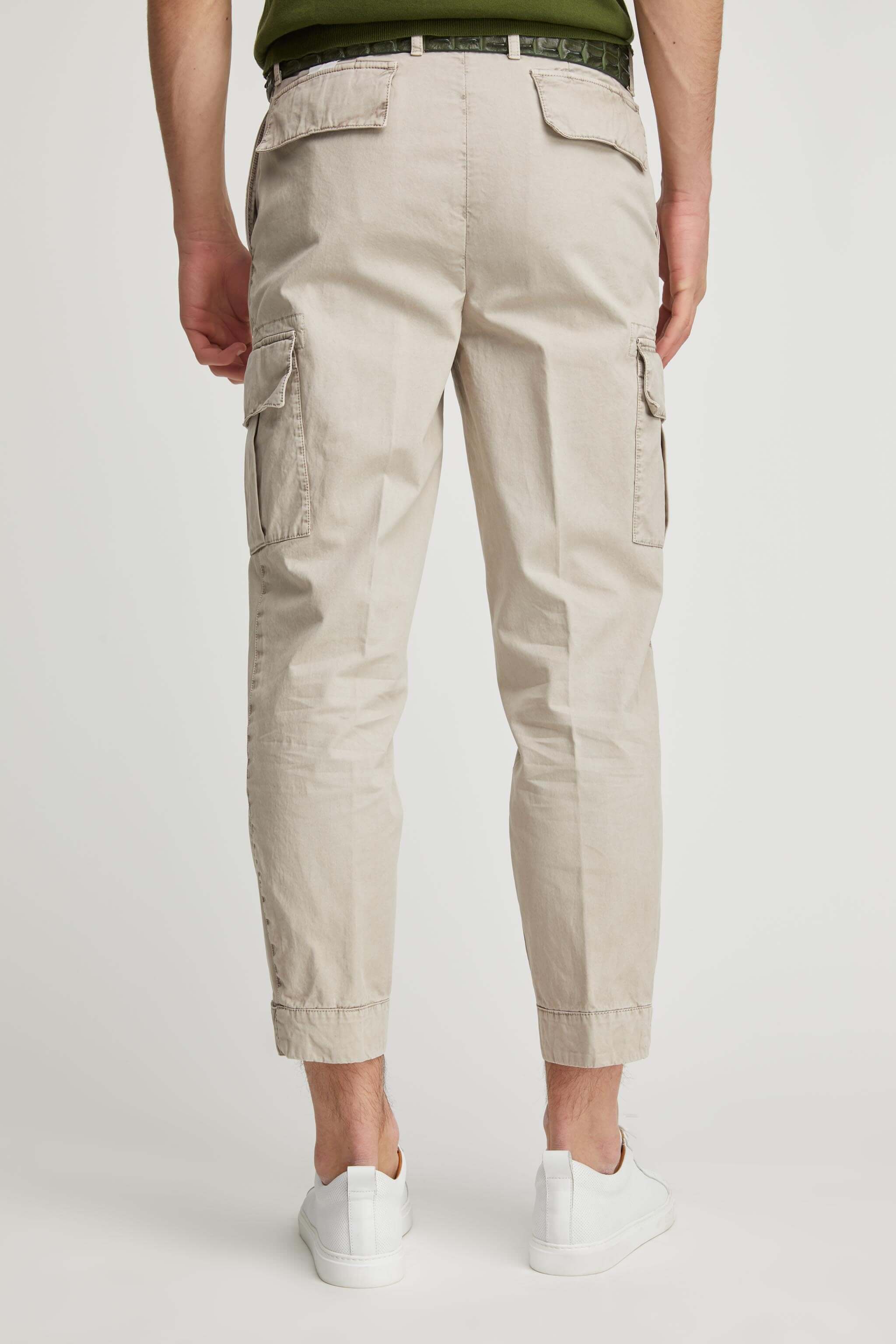 DIZZY pants garment dyed in sand