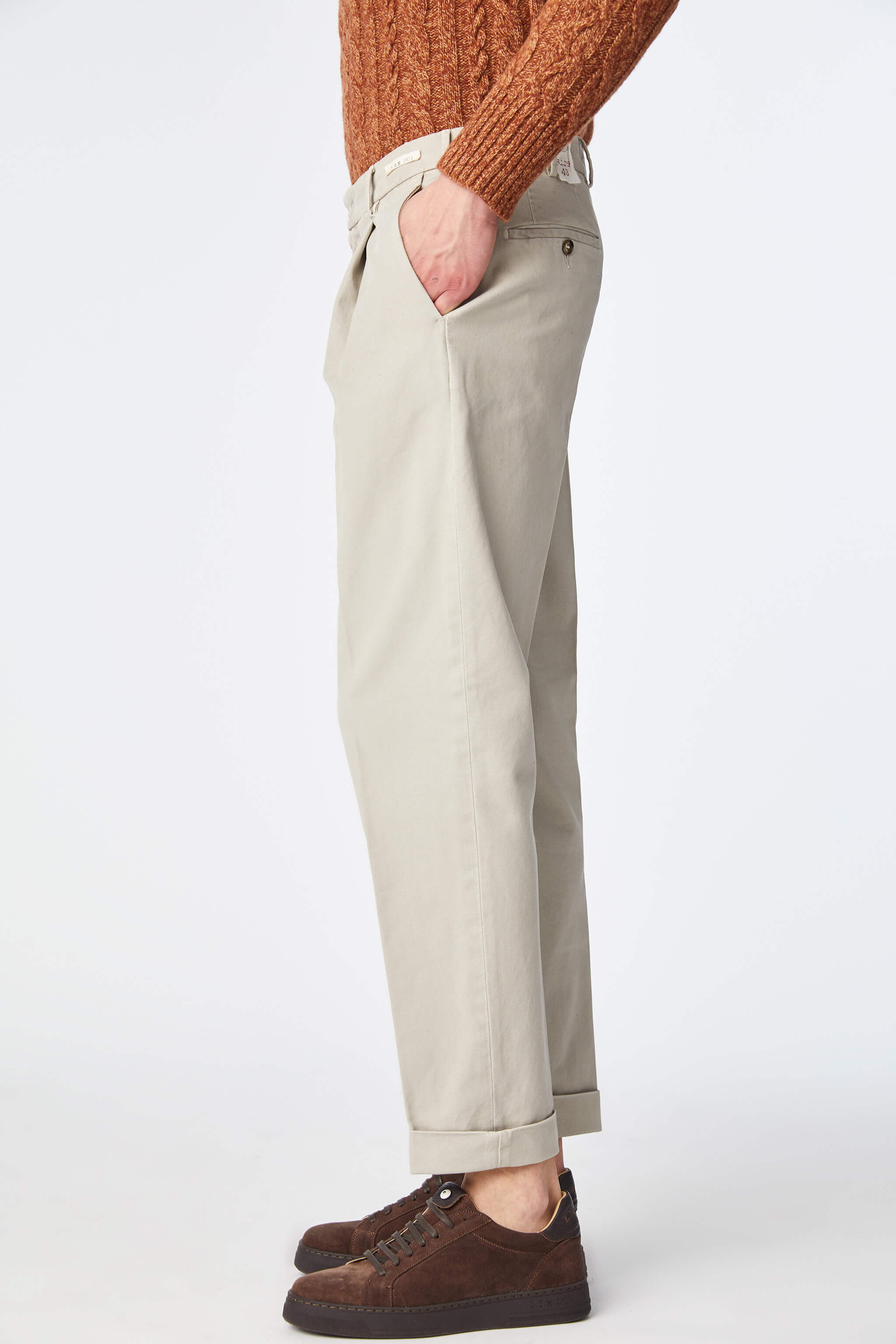 Garment-dyed MILES pants in gray