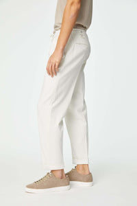 Garment-dyed lester pants in white white