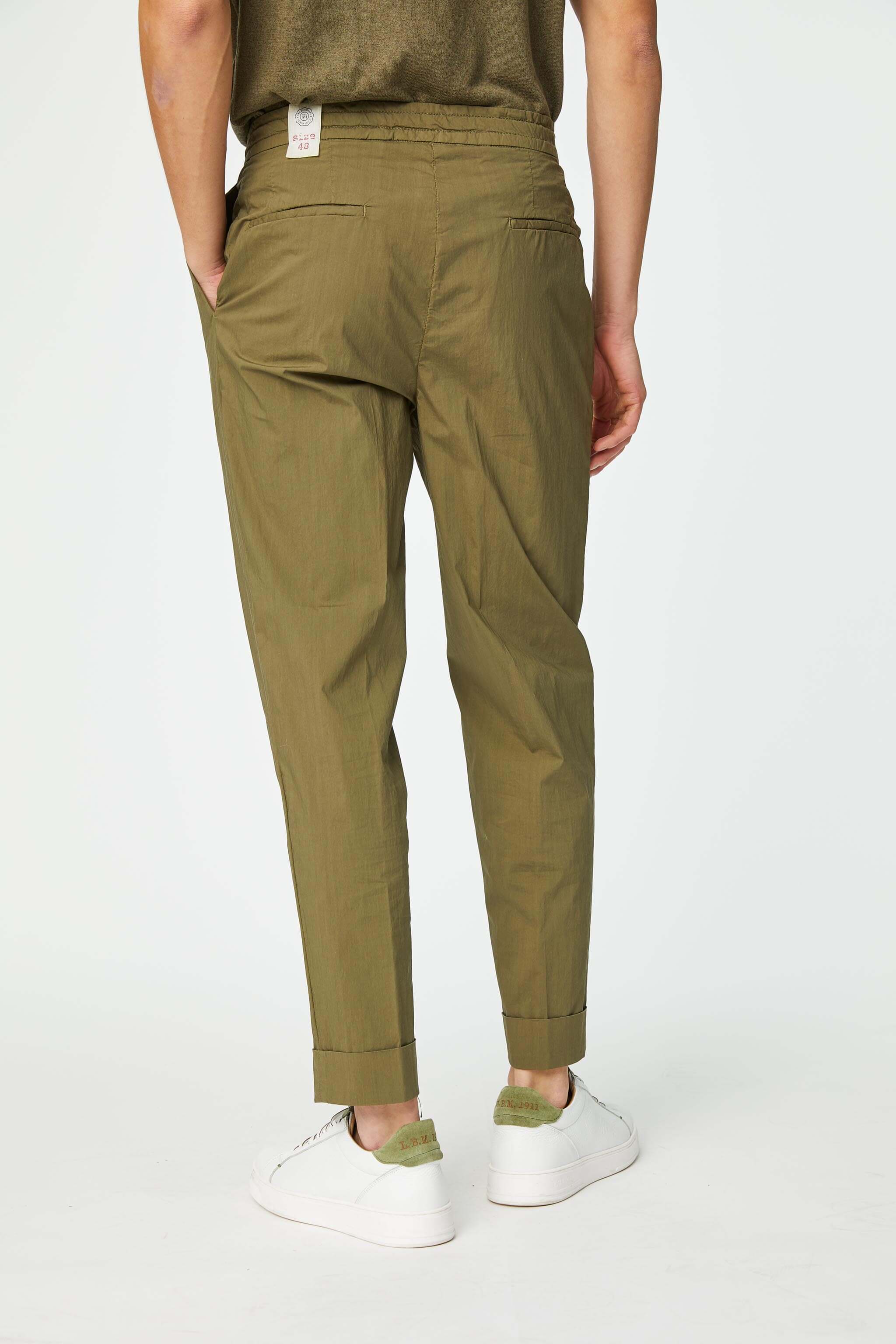 Garment-dyed LESTER pants in green