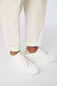 Garment-dyed lester pants in ivory white
