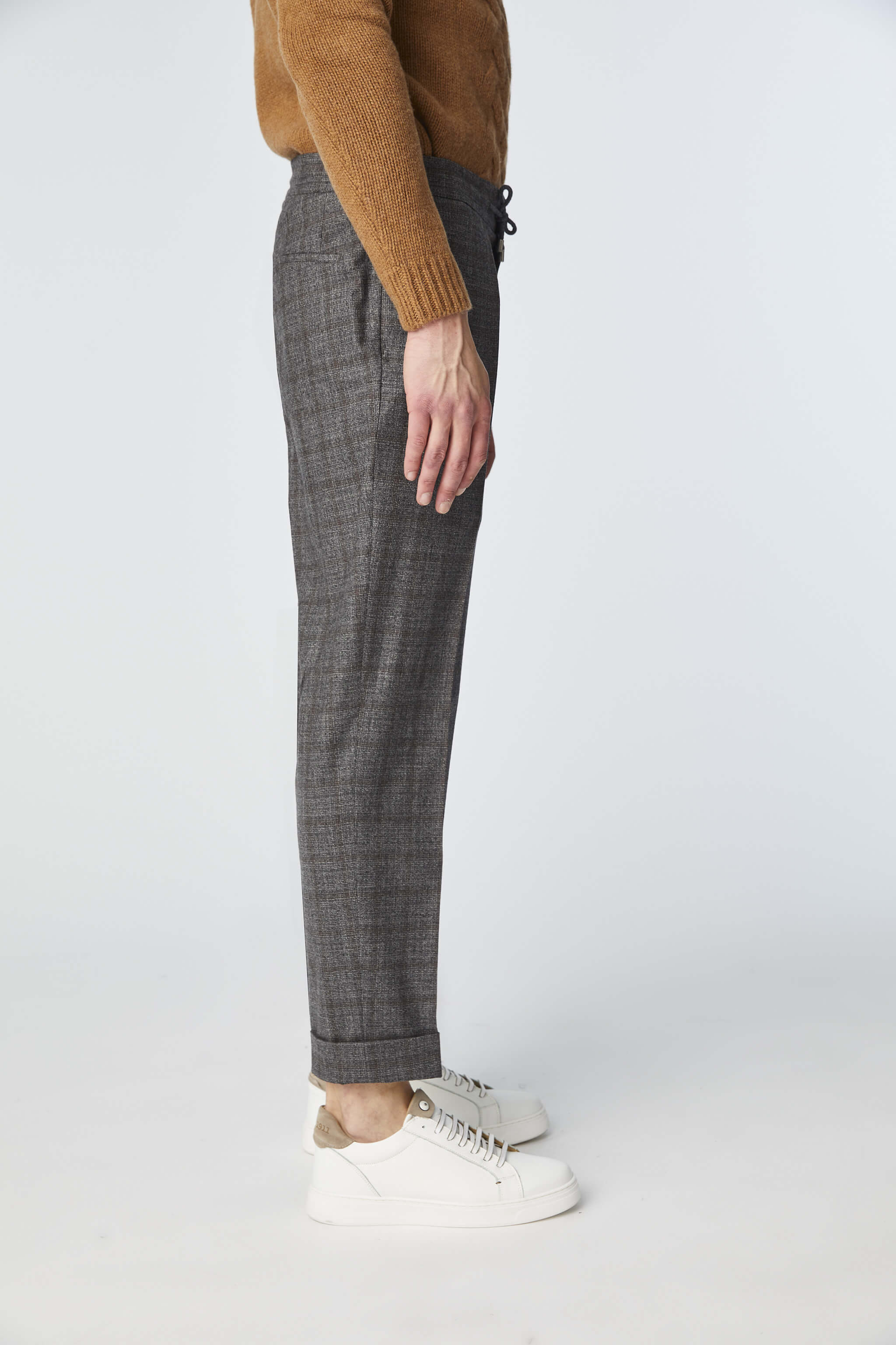 LESTER pants in gray