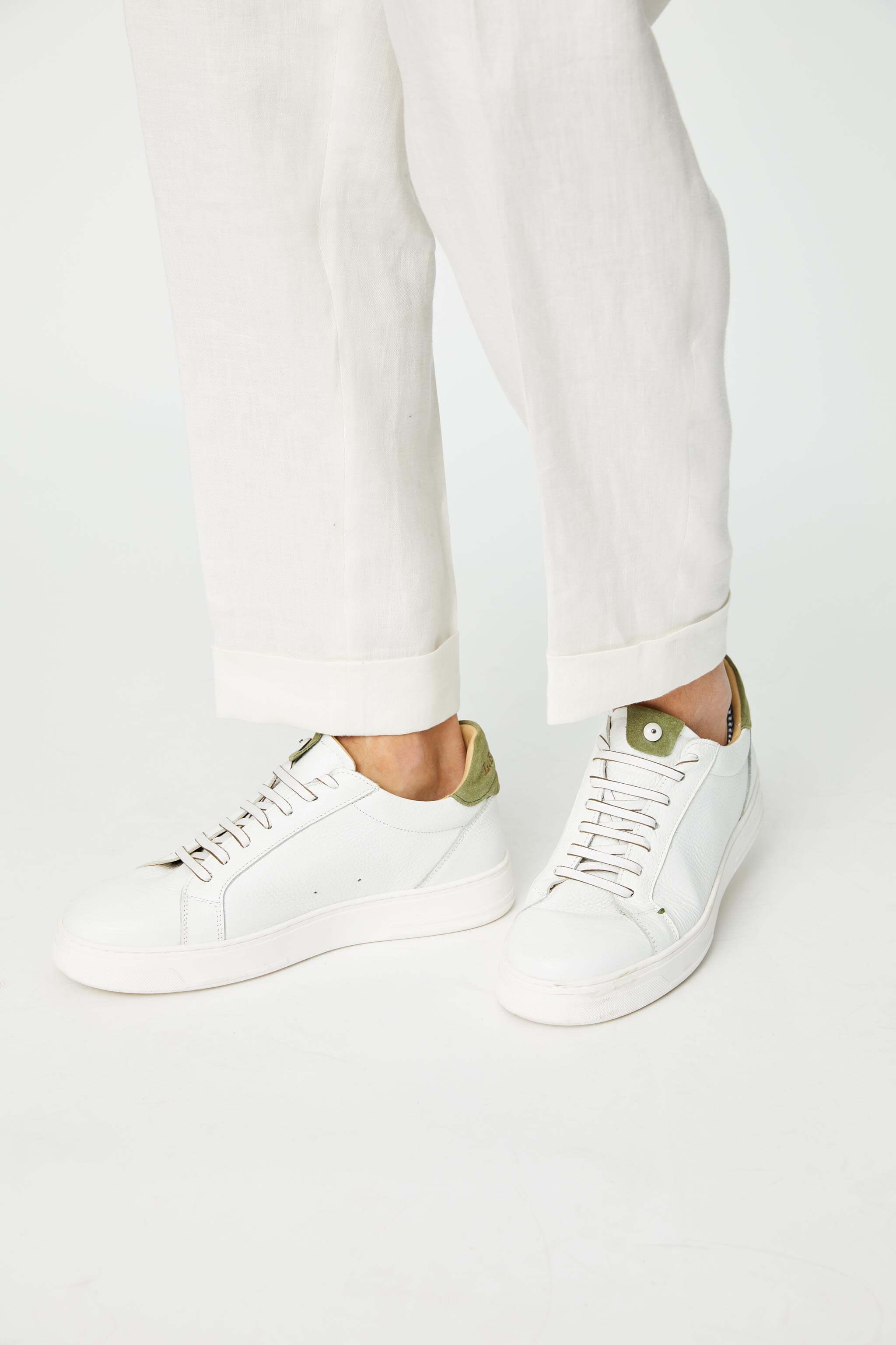 White LESTER pants