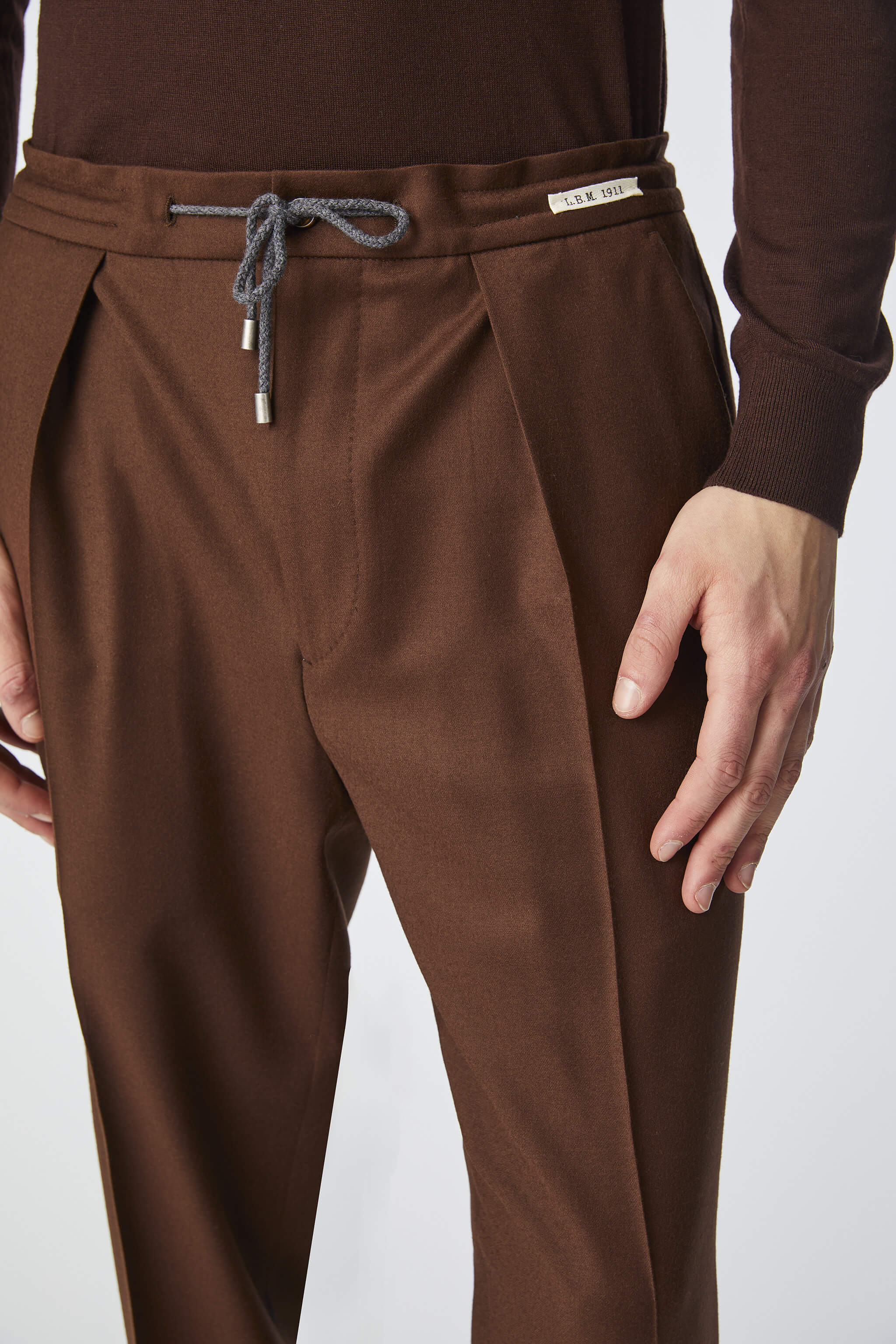 LESTER pants in brown