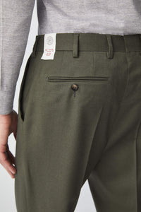 Jaco pants in green dark green