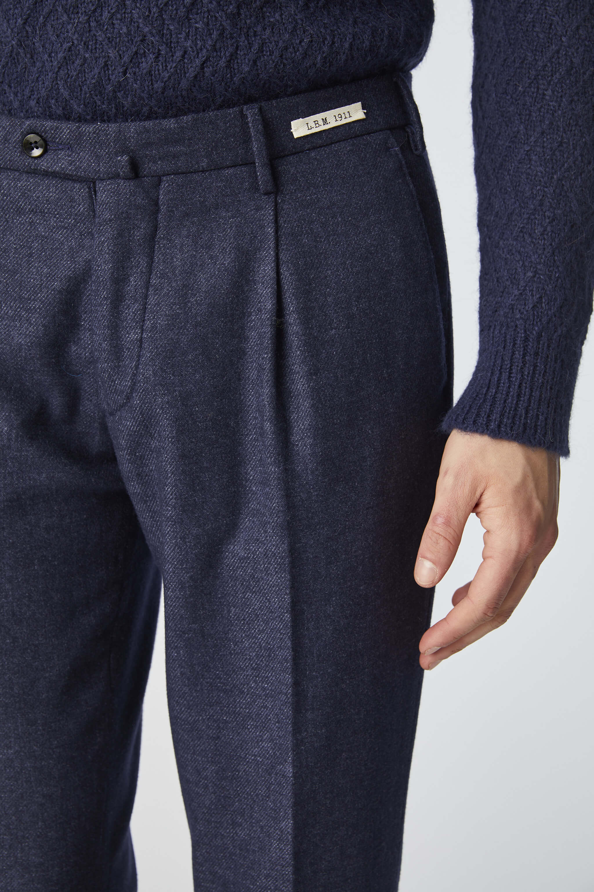Garment-dyed MICHAEL pants in blue