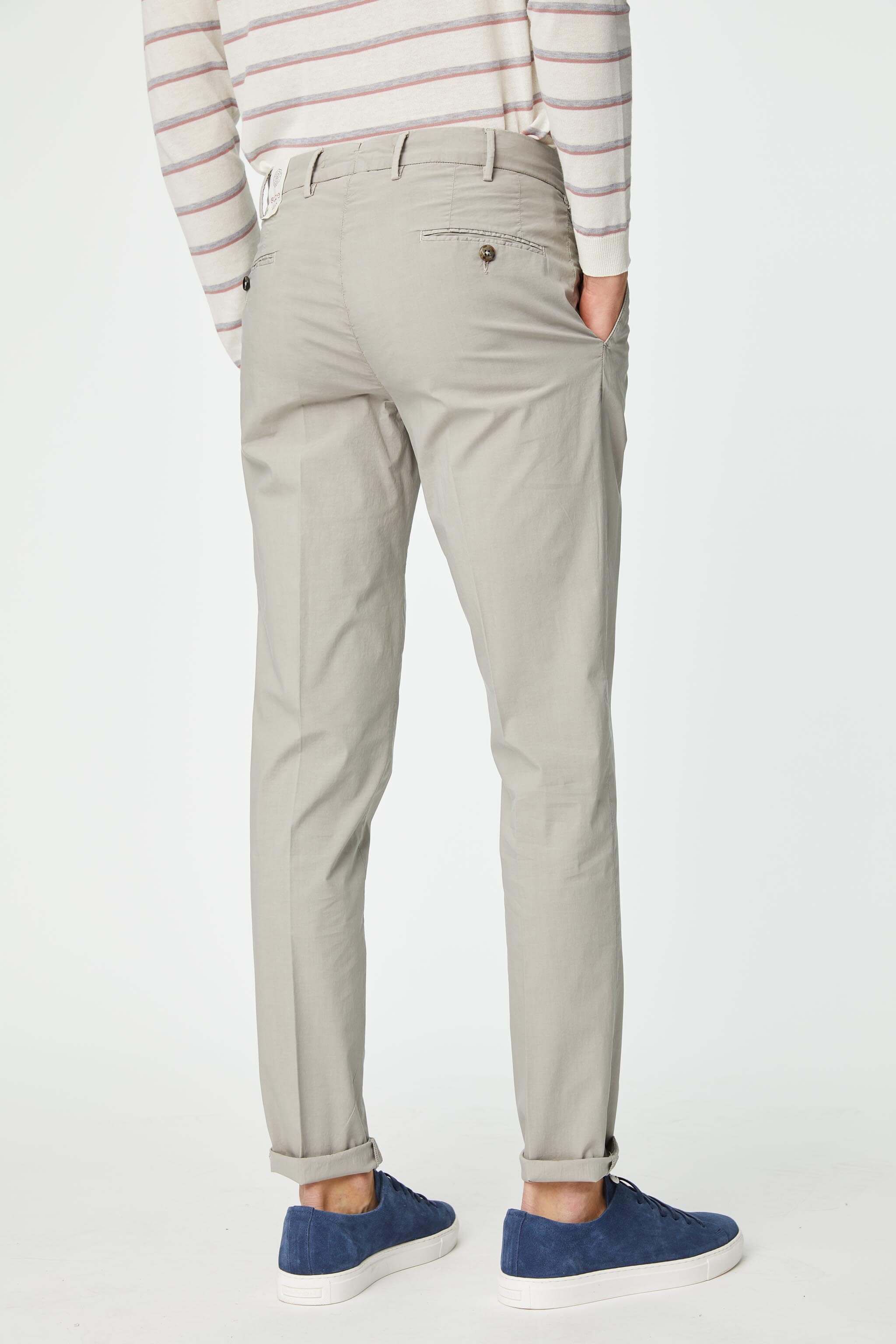 Garment-dyed MUDDY pants in gray