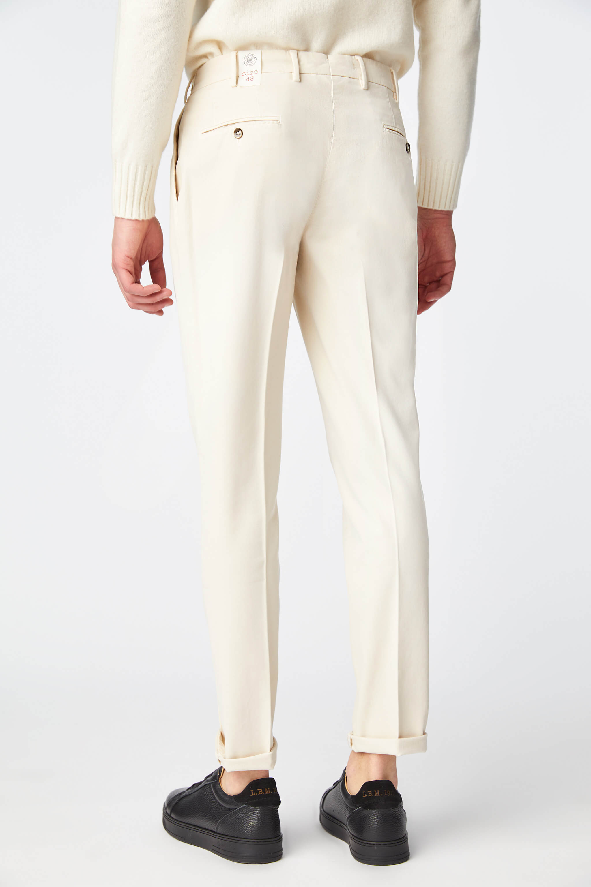 Garment-dyed MUDDY pants in white