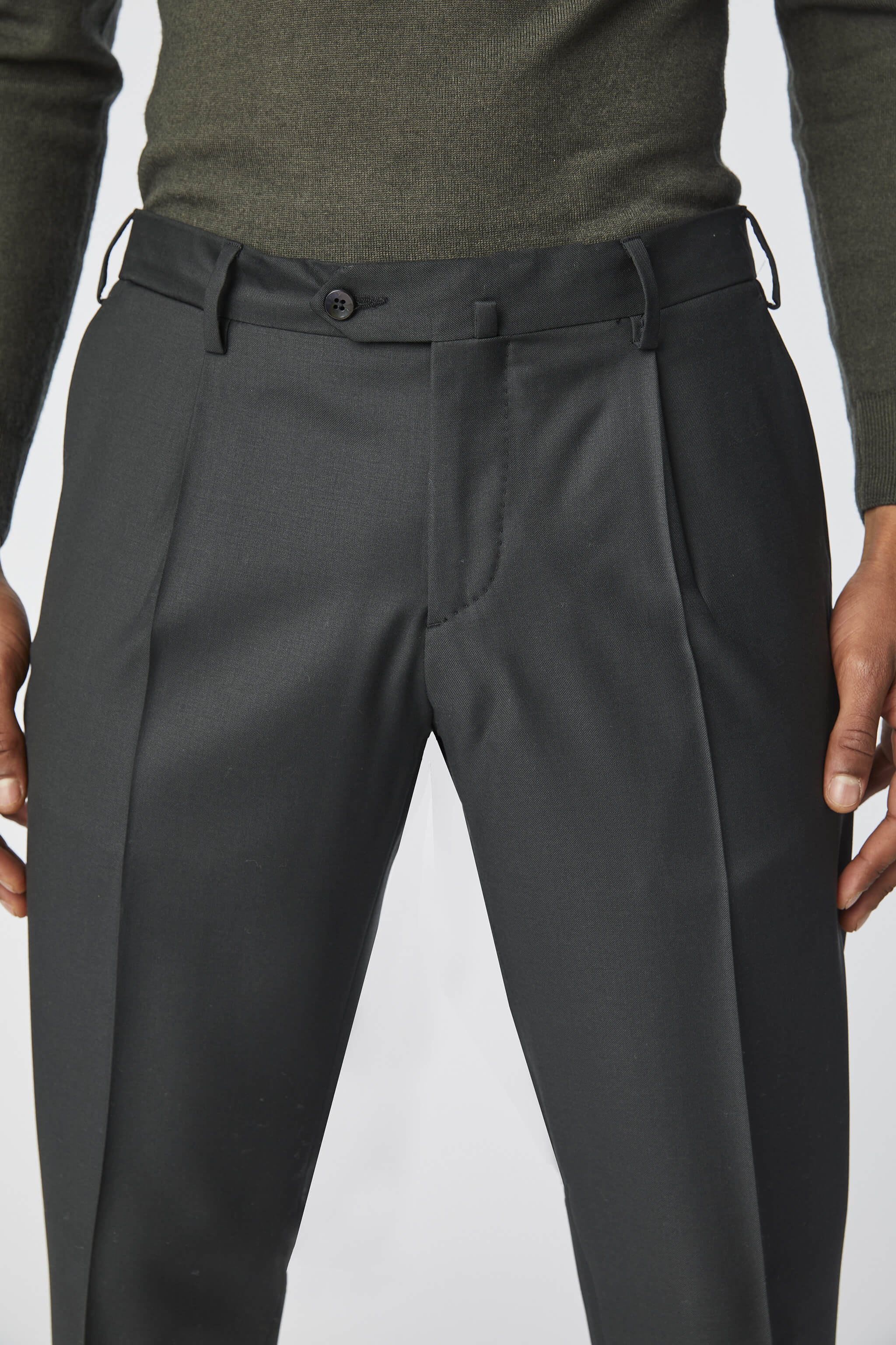 MILES pants in grey