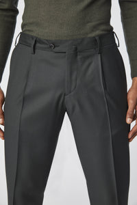 Miles pants in grey dark green