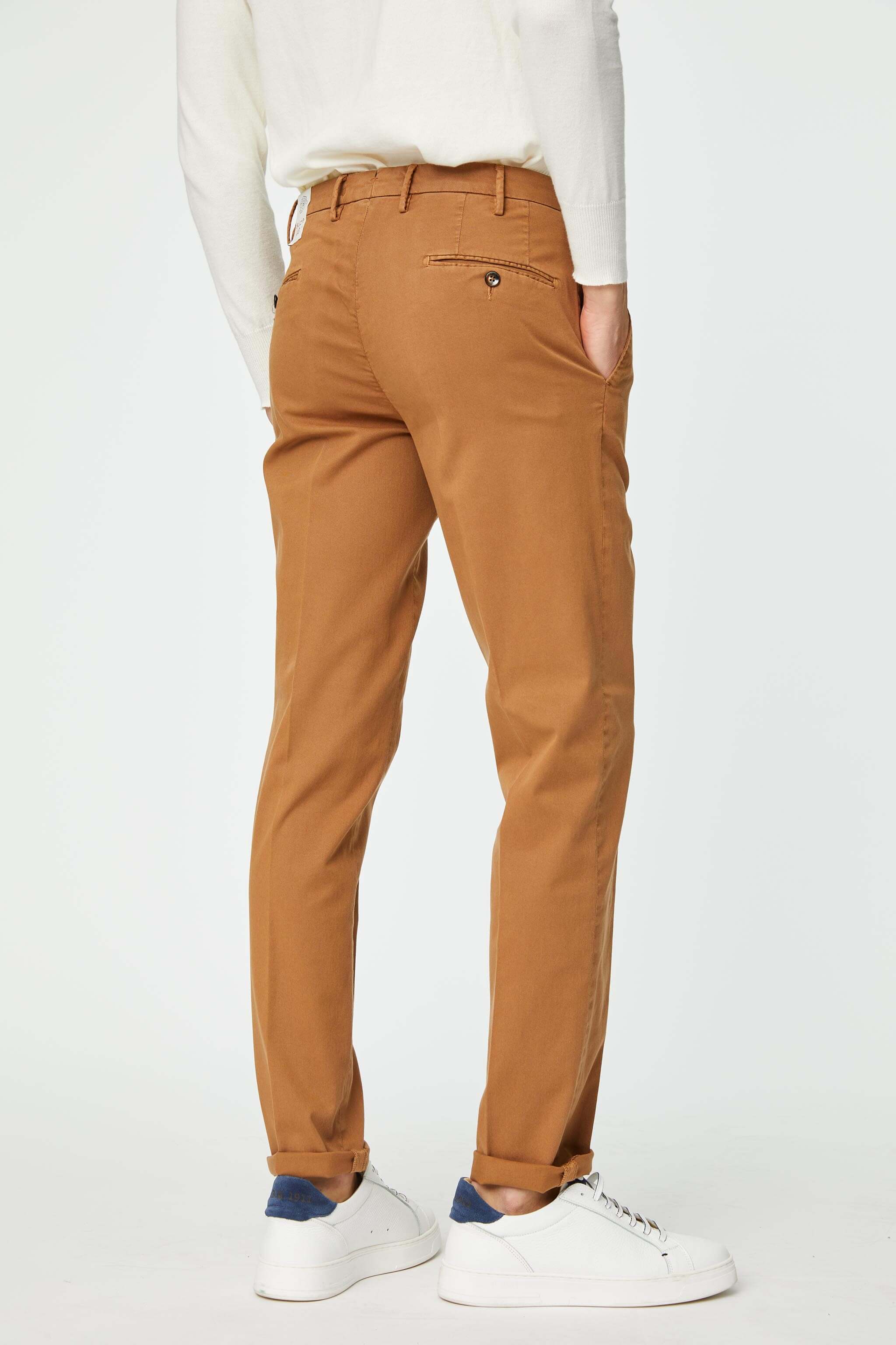 Garment-dyed ELTON pants in camel