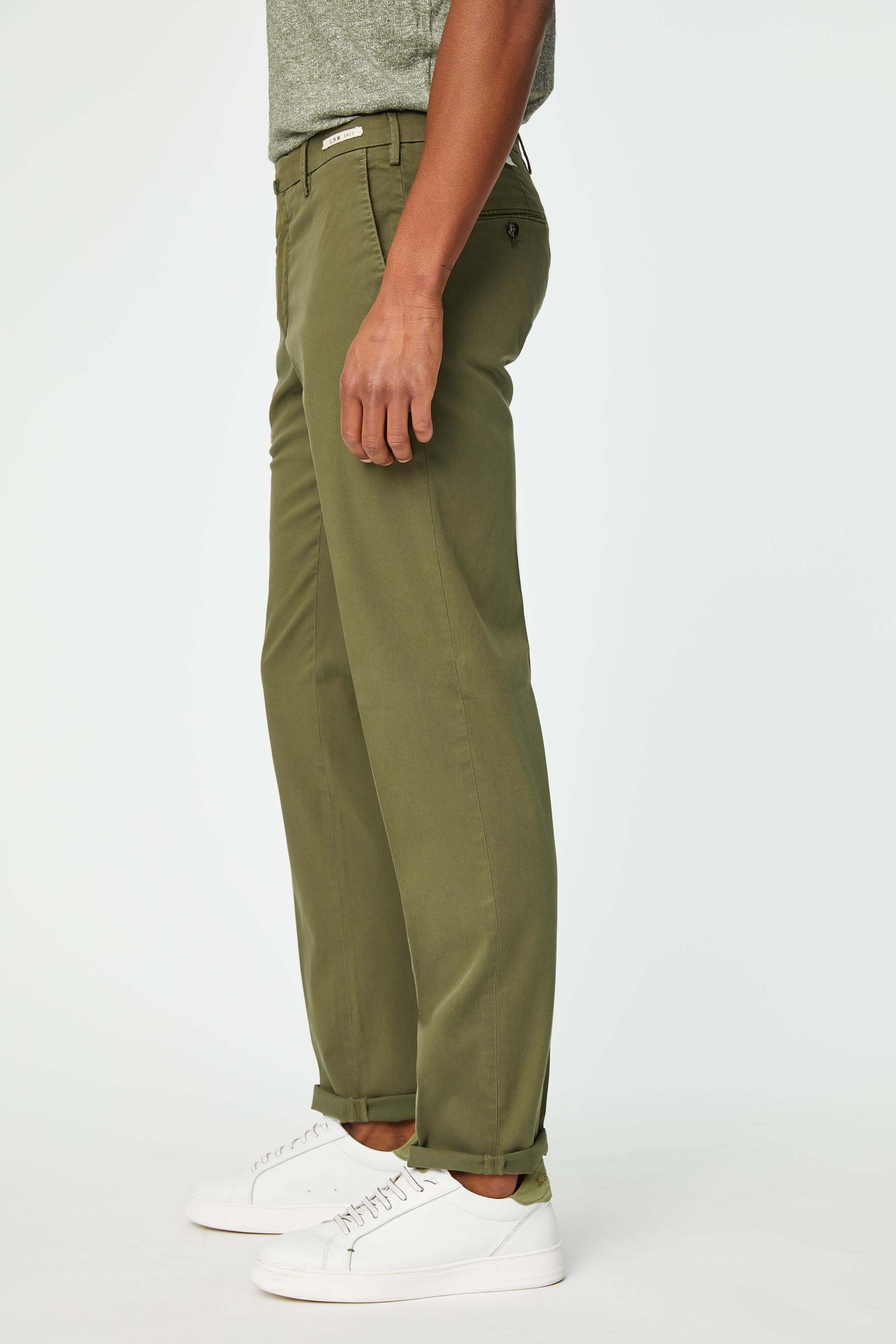 Garment-dyed ELTON pants in green