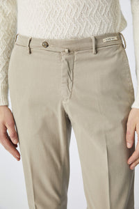 Garment-dyed elton pants in beige beige