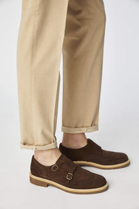 Garment-dyed elton pants in beige earth