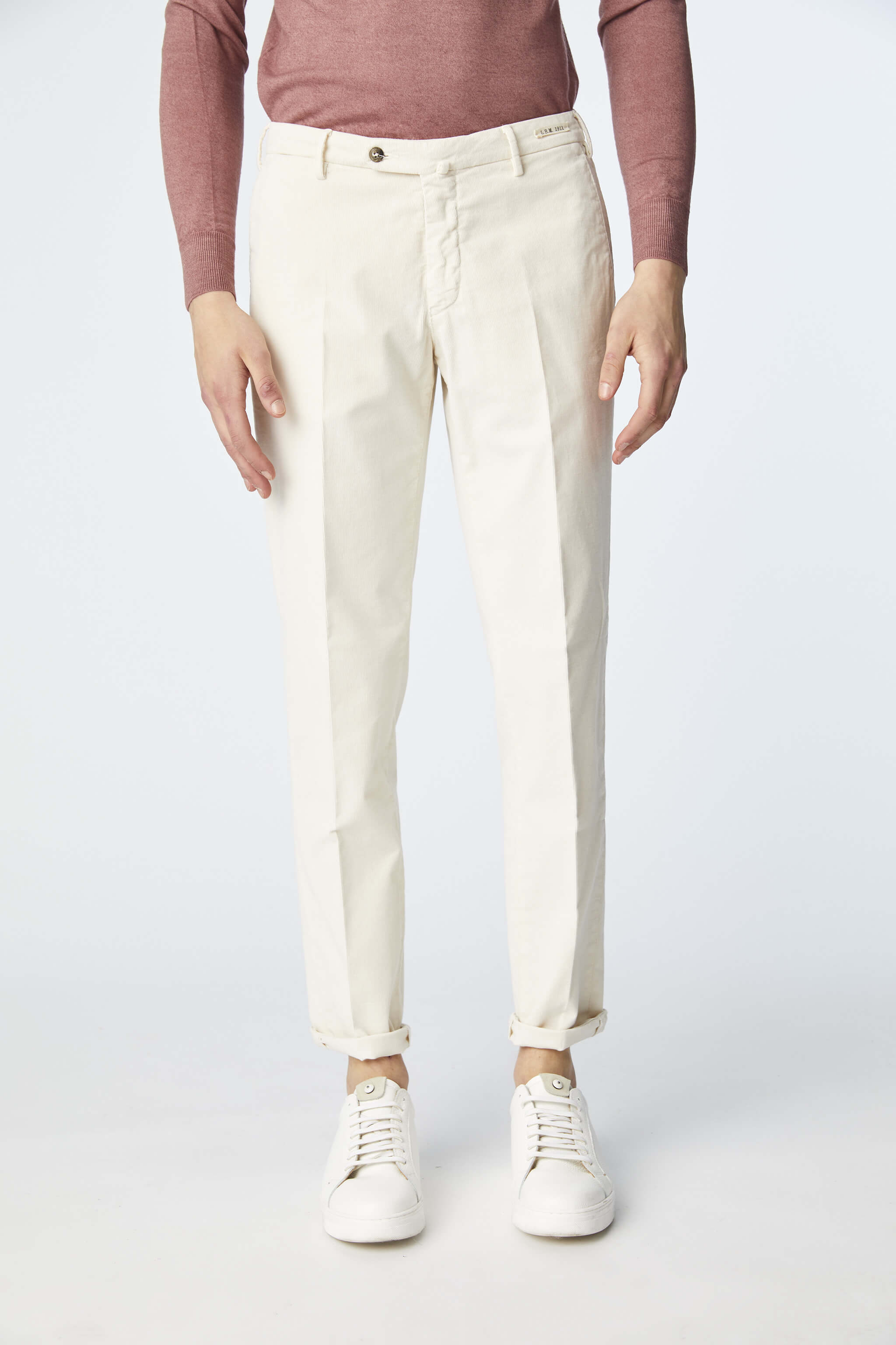 Garment-dyed ELTON pants in white