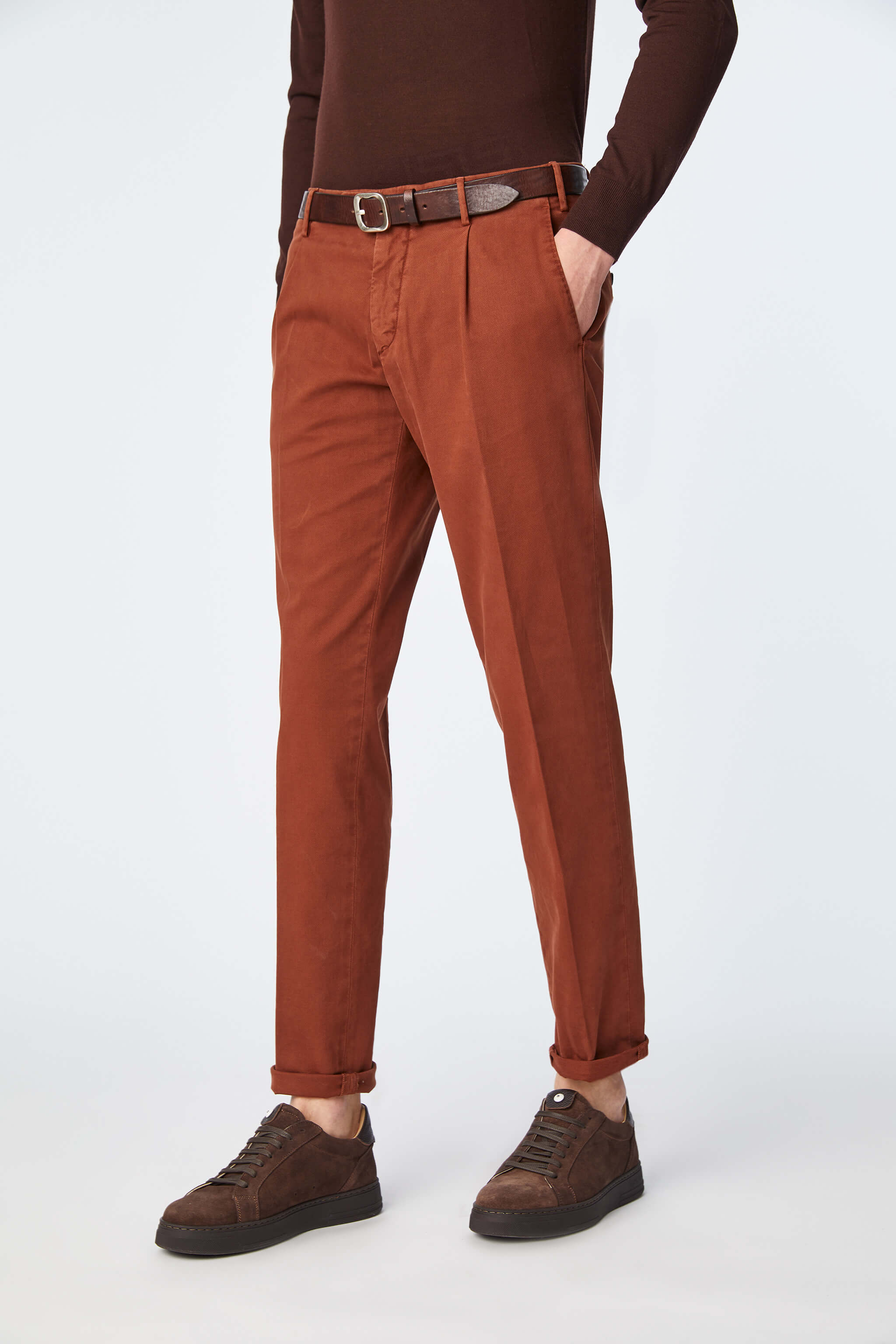 Garment-dyed MICHAEL pants in brown