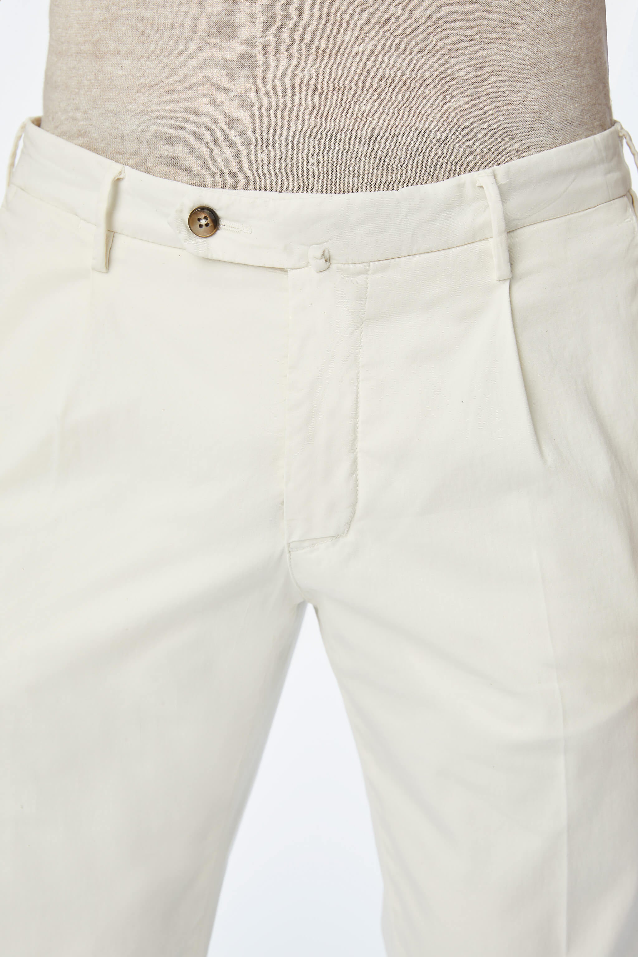 Garment-dyed MICHAEL pants in White