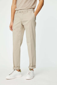 Garment-dyed rod pants in dove gray beige