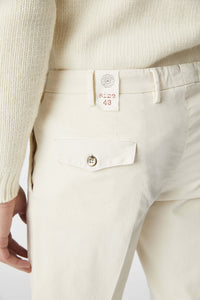 Garment-dyed rod pants in white white