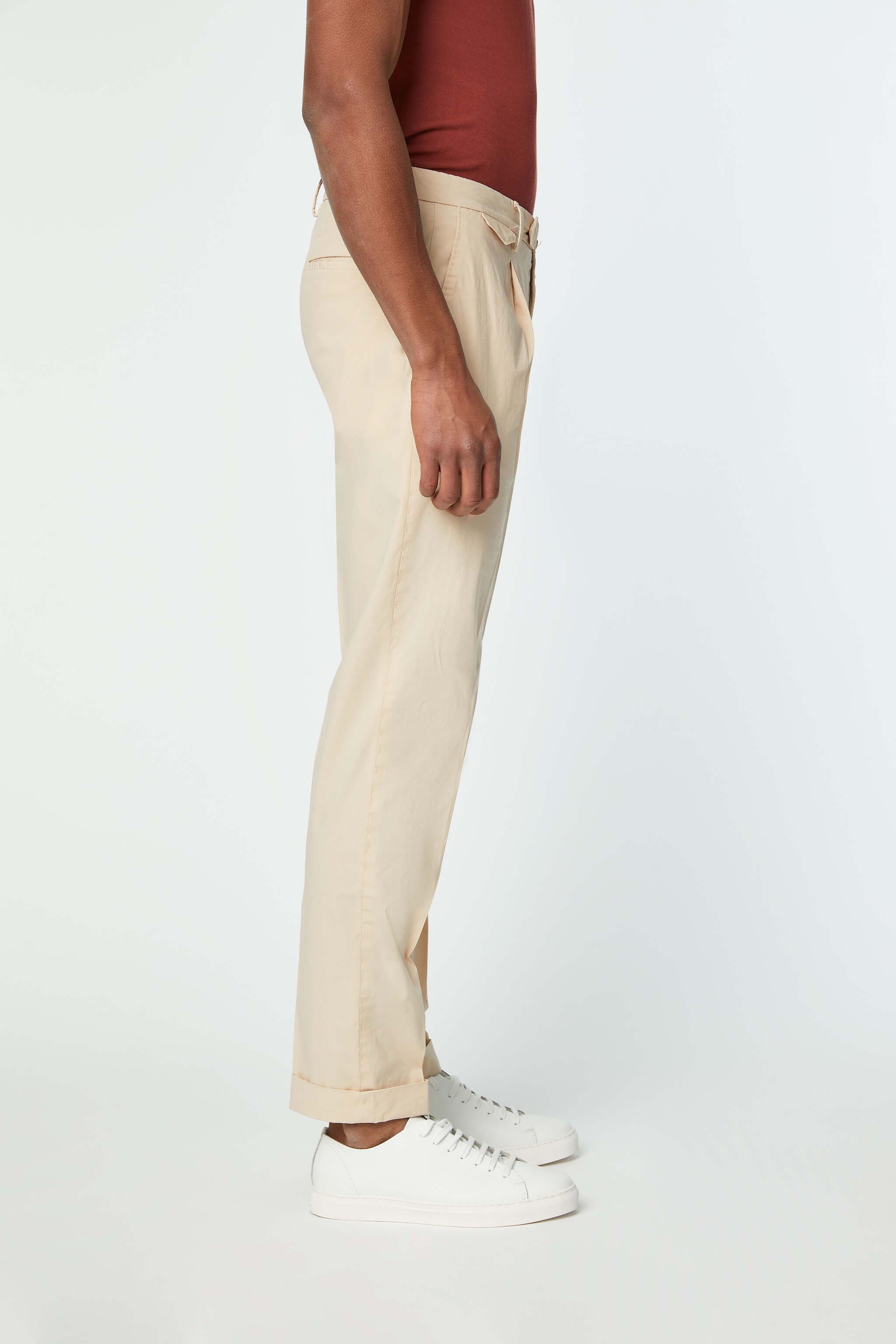 Garment-dyed PHIL pants in White